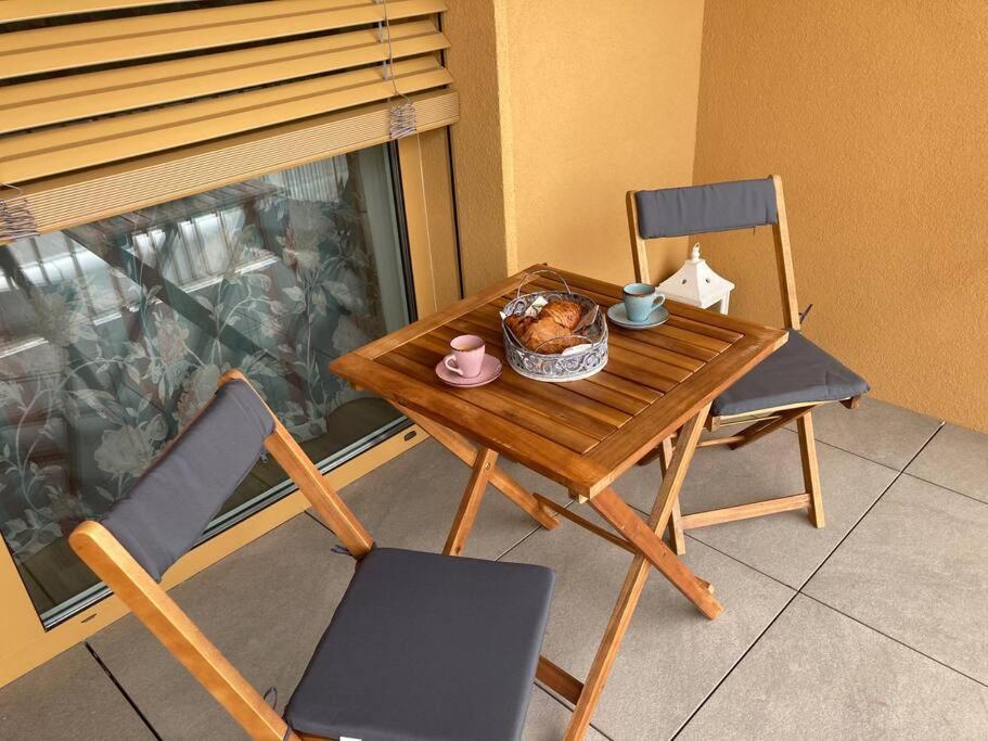 Komfortny Apartman A407 V Centre Nr, Bez Kuchyne, Parkovisko Zdarma Нитра Экстерьер фото