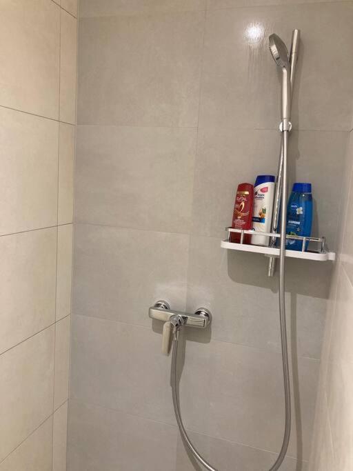Komfortny Apartman A407 V Centre Nr, Bez Kuchyne, Parkovisko Zdarma Нитра Экстерьер фото